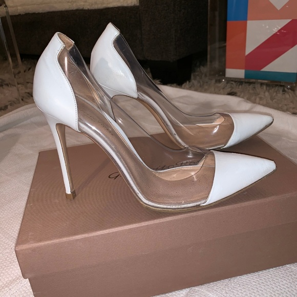 SOLD Gianvito Rossi Plexi PVC Pumps 39 - Picture 4 of 8